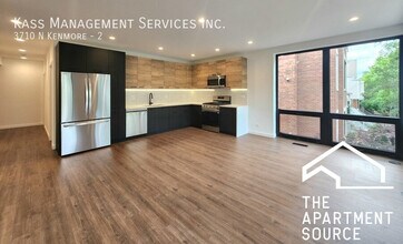 3710 N Kenmore Ave, Unit 2 in Chicago, IL - Building Photo - Building Photo