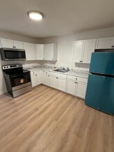 2607 N Madison Ave in Wichita, KS - Building Photo - Building Photo