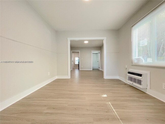 property at 1836 Dewey St