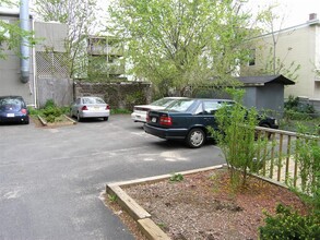 397 Washington St, Unit 3 in Somerville, MA - Building Photo - Building Photo