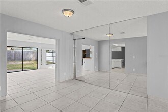 2502 Indigo Dr in Dunedin, FL - Building Photo - Building Photo
