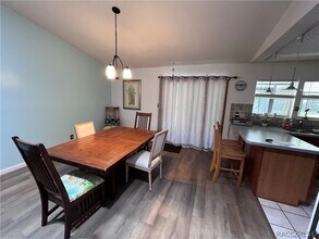 801 N Country Club Dr in Crystal River, FL - Building Photo - Building Photo