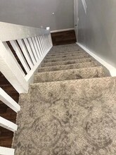 2007 Melrose Dr, Unit C in Champaign, IL - Foto de edificio - Building Photo