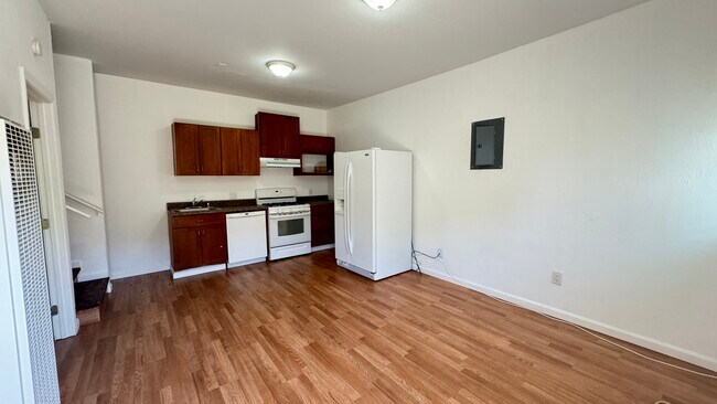 2725 Del Oro Cir in Antioch, CA - Building Photo - Building Photo