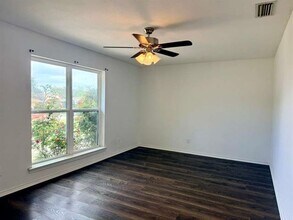 1805 Bristol Cove in Plano, TX - Building Photo - Building Photo