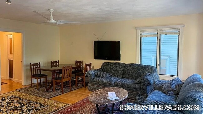 property at 114 Yorktown St