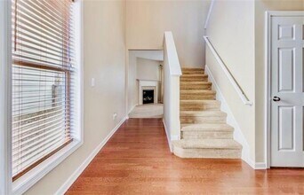 5430 Crestwick Wy in Cumming, GA - Building Photo - Building Photo