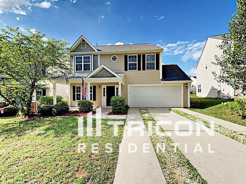 12737 Alvin Woods Dr in Charlotte, NC - Building Photo