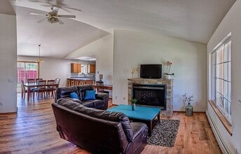 2559 Janece Dr in Grand Junction, CO - Foto de edificio - Building Photo