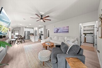 14346 High Hl Dr in Conroe, TX - Building Photo - Building Photo