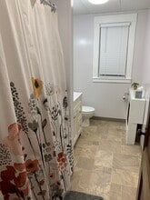 444 Morris St, Unit 1 in Albany, NY - Foto de edificio - Building Photo