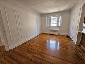 30 Shipherd Ave in Lynbrook, NY - Building Photo - Building Photo