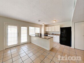 7006 Blackberry Dr in Arlington, TX - Building Photo - Building Photo