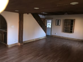 10032 Hwy 421 S in Trade, TN - Foto de edificio - Building Photo