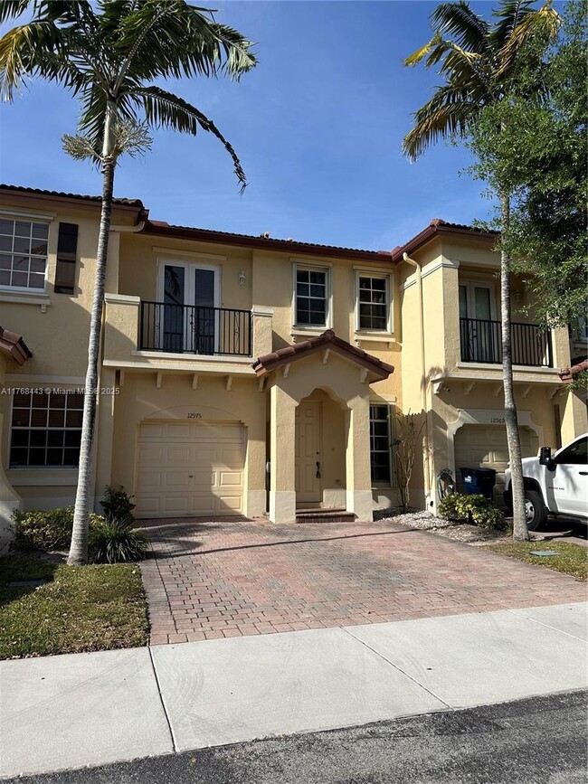 12975 SW 135th St in Miami, FL - Building Photo - Building Photo