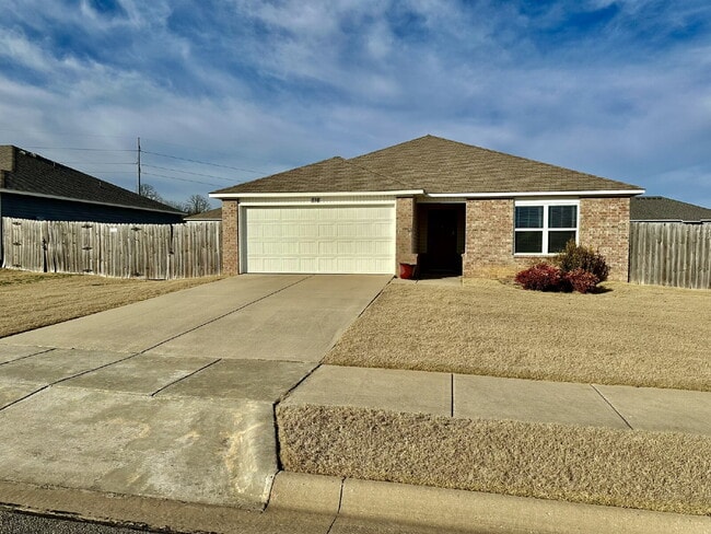 property at 816 NW 68th Ave