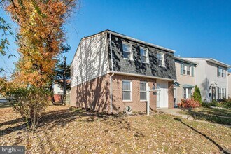 14790 Tamarack Pl in Woodbridge, VA - Building Photo - Building Photo