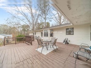 1496 Dooley Town Dr in Statham, GA - Building Photo - Building Photo