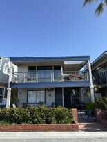 706 S Bay Front in Newport Beach, CA - Building Photo