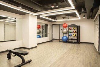 333 W State St, Unit SI ID1379056P in Milwaukee, WI - Building Photo - Building Photo