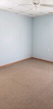 1221 Garden Ln in Galesburg, IL - Building Photo - Building Photo