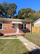 603 E Townsend St in Dunn, NC - Building Photo