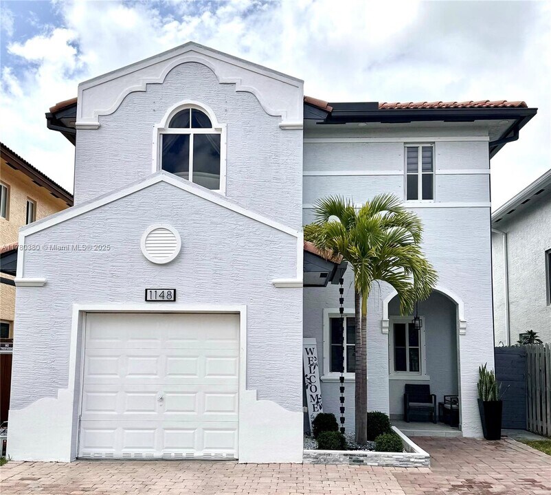 1148 NE 41st Ave in Homestead, FL - Building Photo