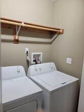 1109 Kimmy Ln in Warrensburg, MO - Building Photo - Building Photo