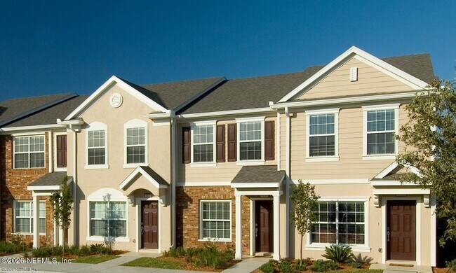 property at 8102 Summer Gate Ct