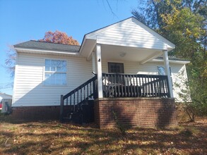 17 Curry St in Lexington, NC - Building Photo - Building Photo