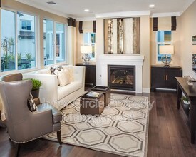 376 Bougainvilla Dr in Brentwood, CA - Building Photo - Building Photo