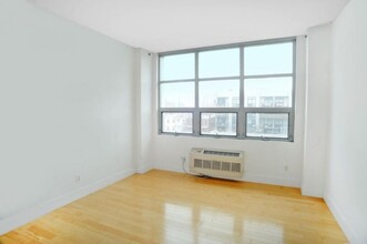 5-09-9 48th Ave in Queens, NY - Building Photo - Building Photo