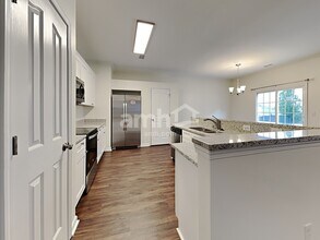 30 Riverbed Dr in Greenville, SC - Building Photo - Building Photo