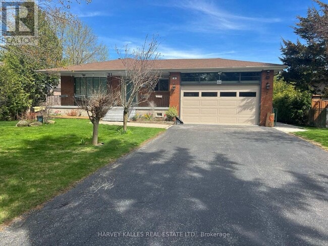 80 Maple Grove Ave