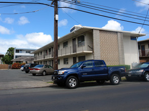 911 Wiliwili St in Honolulu, HI - Building Photo - Building Photo