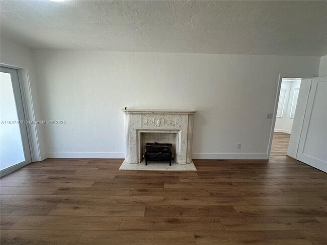 4315 SW 9th Terrace in Miami, FL - Building Photo - Building Photo