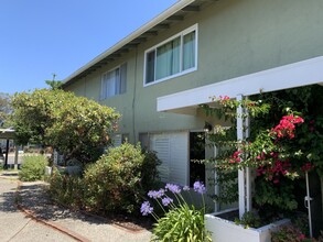 1849 Knox St in Castro Valley, CA - Building Photo - Building Photo