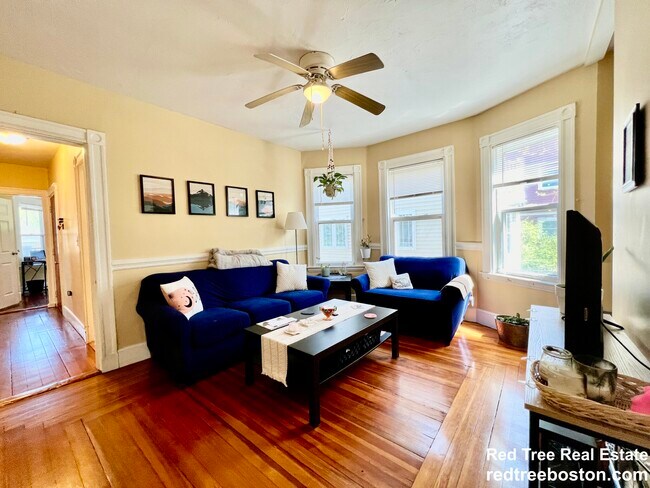 69 Woodlawn St in Boston, MA - Building Photo - Building Photo