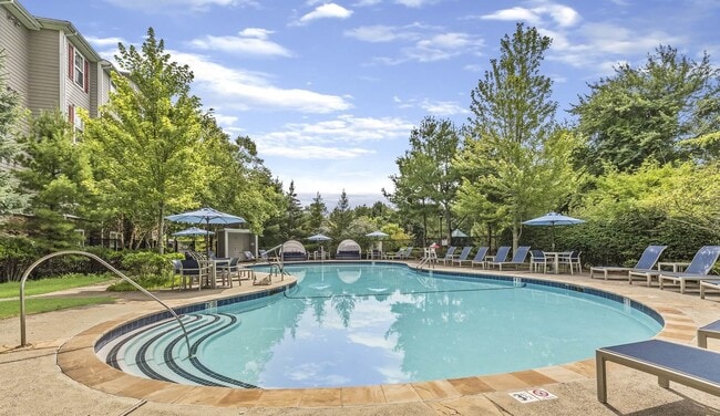 Ridge at Blue Hills in Braintree, MA - Building Photo - Building Photo