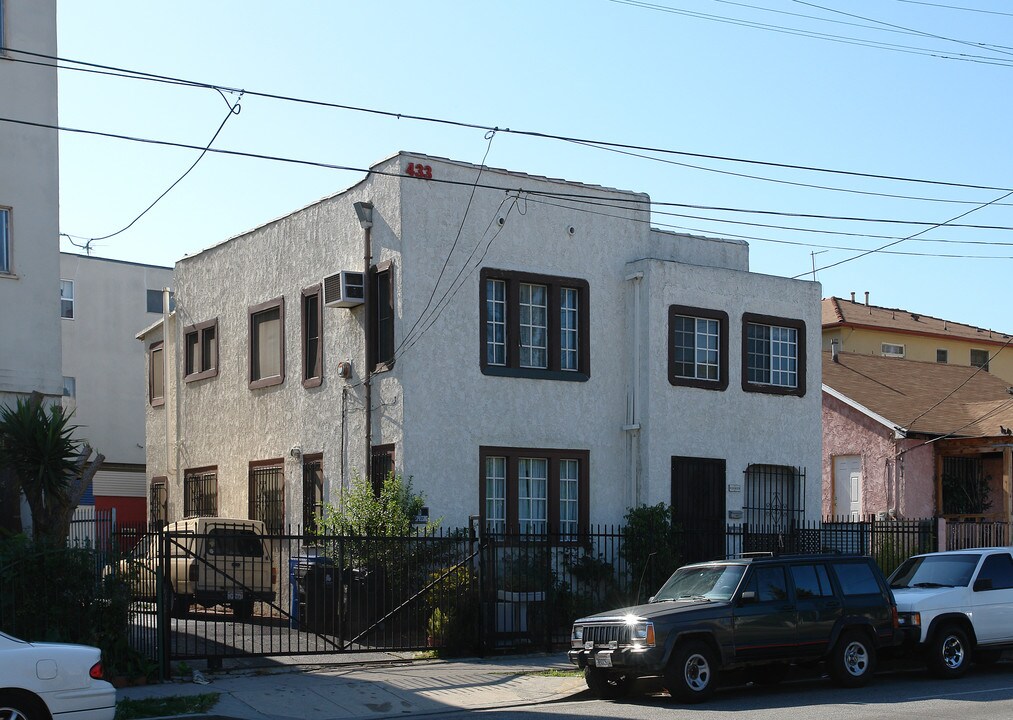 433 N Normandie Ave in Los Angeles, CA - Building Photo