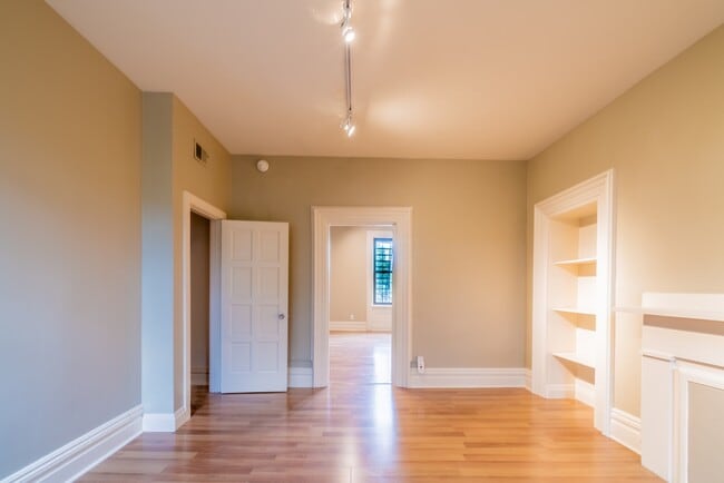 3609 Penn Ave, Unit 3611 Penn Avenue 2 nd FL in Pittsburgh, PA - Foto de edificio - Building Photo