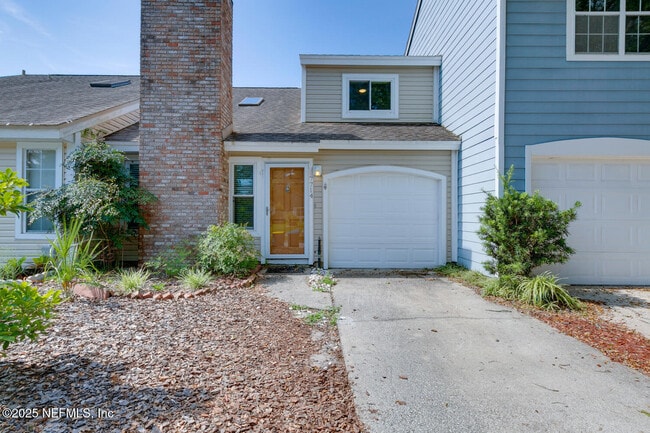 property at 7714 Greenwich Ct W