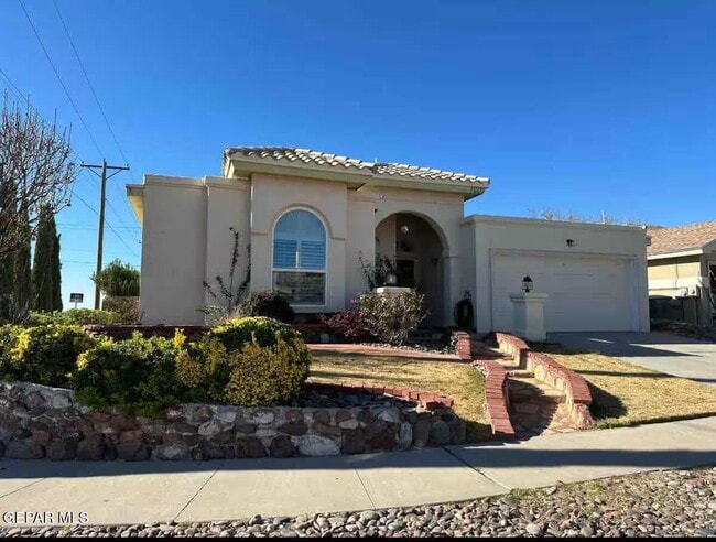 property at 1201 Desierto Seco Dr