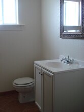 703 S Fruitland Dr in Roswell, NM - Building Photo - Building Photo