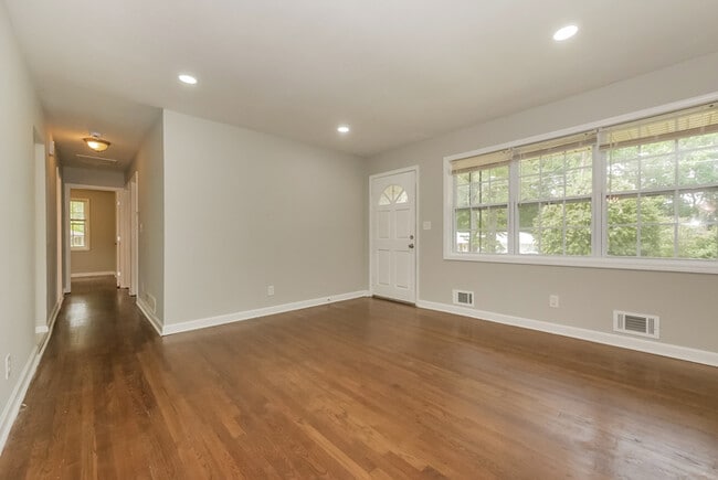 195 Greenway Dr in Mcdonough, GA - Building Photo - Building Photo