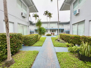 350 75th St in Miami Beach, FL - Building Photo - Building Photo