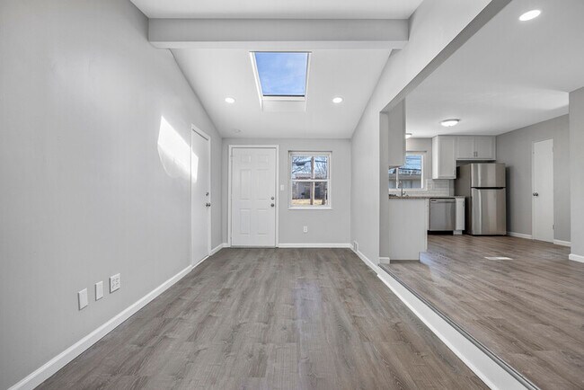 1680 Fairmount Dr in Florissant, MO - Building Photo - Building Photo