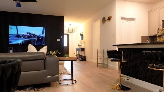 528 Bronze Forest Dr in Fort Worth, TX - Building Photo - Building Photo