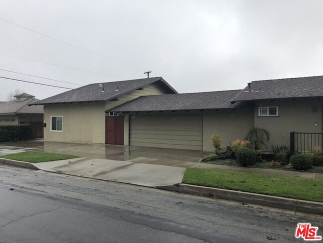property at 5504 S Corning Ave