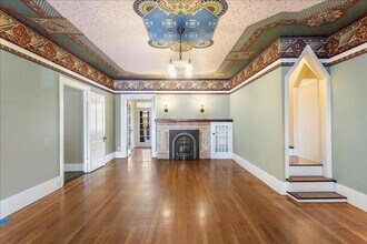 1238 Versailles Ave in Alameda, CA - Building Photo - Building Photo